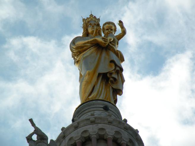  statue de la Bonne Mère